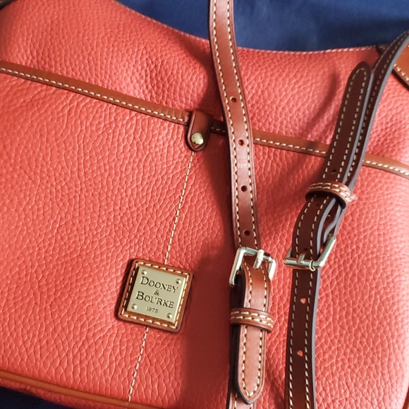 SOLD-Dooney and Bourke Kimberly Orange Crossbody - Picture 7 of 16